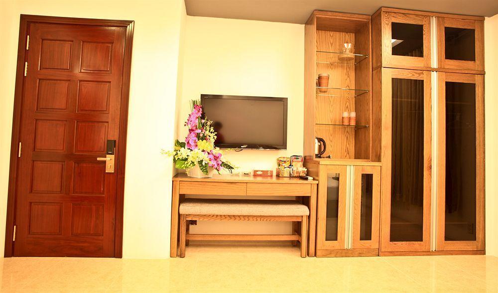Valentine Hotel Хошимин Экстерьер фото